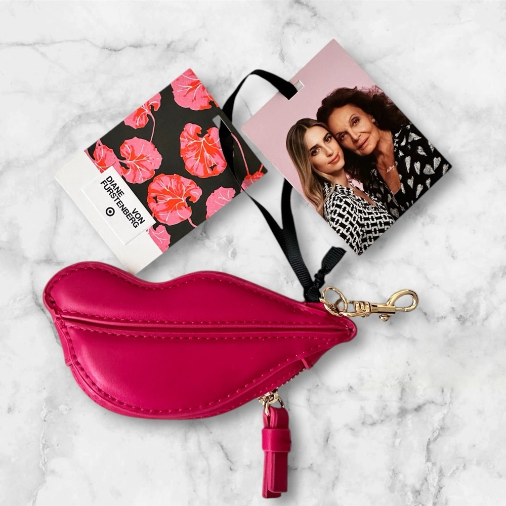 Diane Von Furstenberg Lips Zippered Pouch 👄 Purse Charm/Lipstick holder …